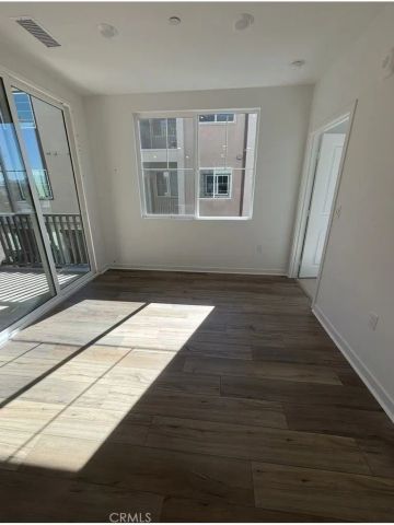 12925 Paradiso Drive 204, Eastvale, CA 92880