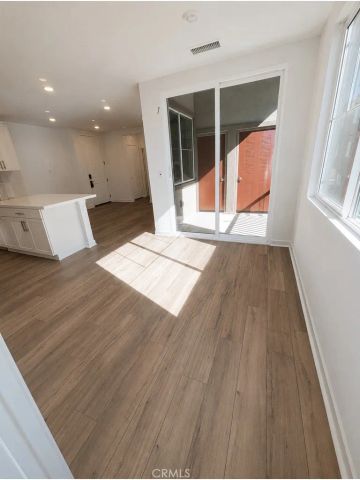 12925 Paradiso Drive 204, Eastvale, CA 92880