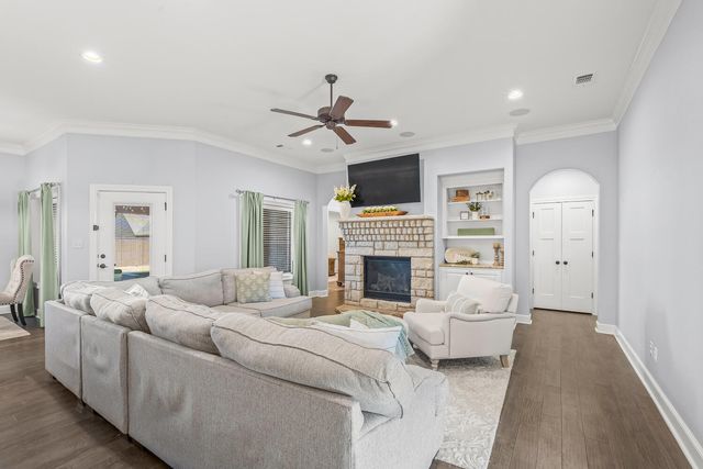 3914 137th Street, Lubbock, TX 79423