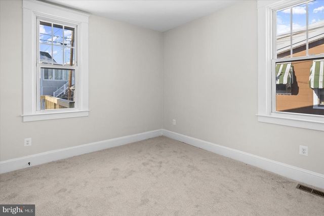 24 EDMONDSON RIDGE RD, Catonsville, MD 21228