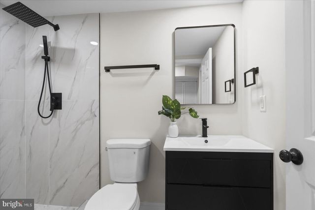 24 EDMONDSON RIDGE RD, Catonsville, MD 21228