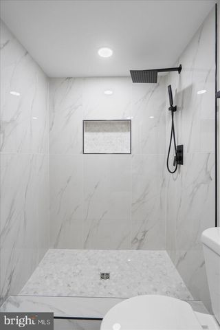 24 EDMONDSON RIDGE RD, Catonsville, MD 21228