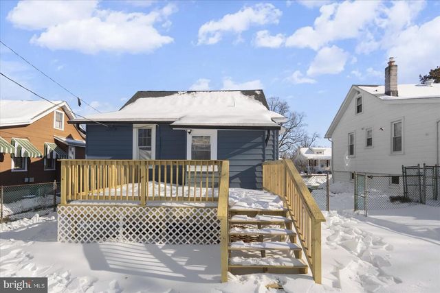 24 EDMONDSON RIDGE RD, Catonsville, MD 21228