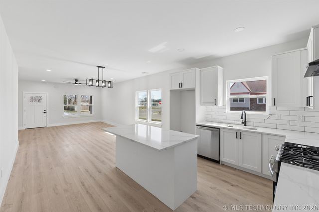 2404 N Martin Luther King Jr Boulevard, Tulsa, OK 74106