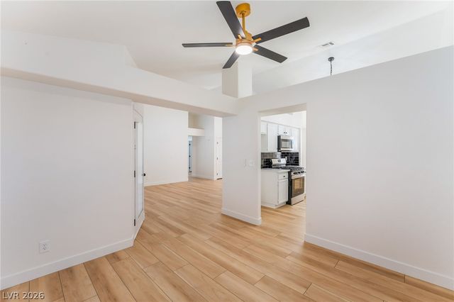 4921 Country Breeze Ct Court, North Las Vegas, NV 89031
