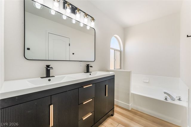 4921 Country Breeze Ct Court, North Las Vegas, NV 89031