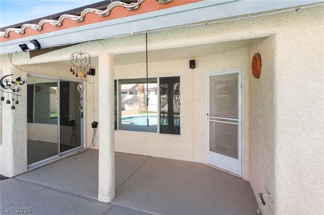 4921 Country Breeze Ct Court, North Las Vegas, NV 89031