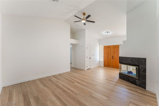 4921 Country Breeze Ct Court, North Las Vegas, NV 89031
