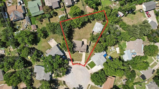 4416 Surrey Street, Fort Worth, TX 76133