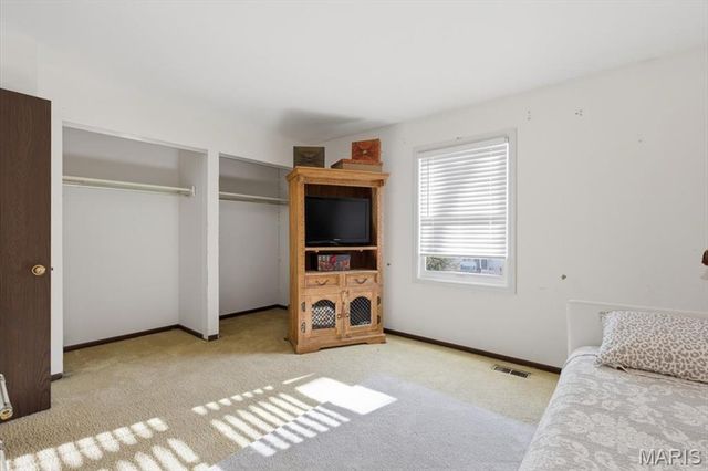 244 Wolfner Drive, Fenton, MO 63026