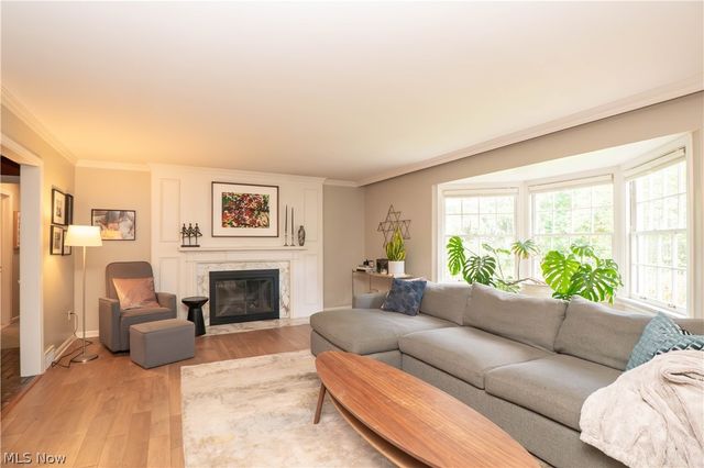 2810 Brentwood Close Street NW, Canton, OH 44708