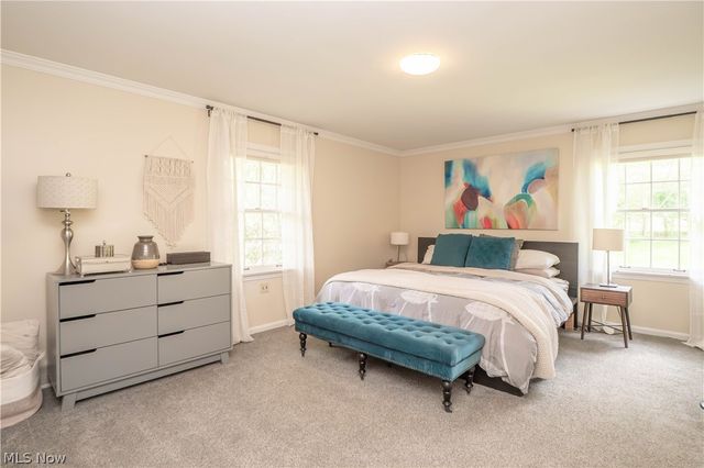 2810 Brentwood Close Street NW, Canton, OH 44708