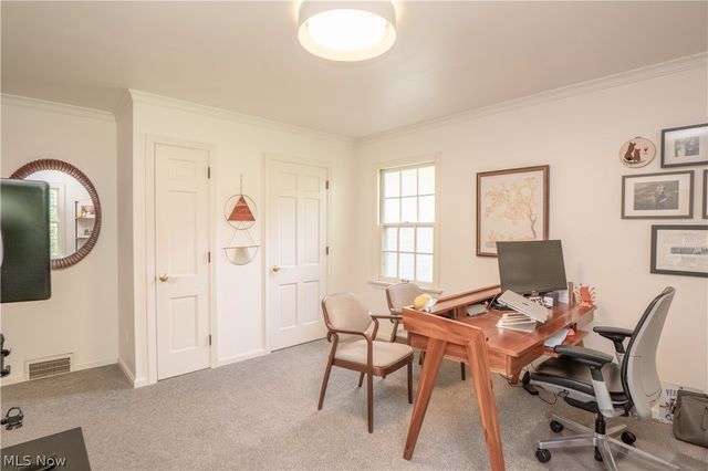 2810 Brentwood Close Street NW, Canton, OH 44708