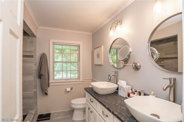 2810 Brentwood Close Street NW, Canton, OH 44708