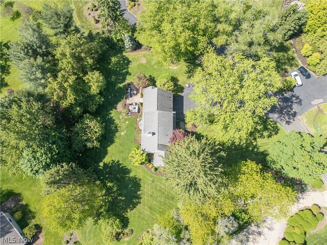 2810 Brentwood Close Street NW, Canton, OH 44708