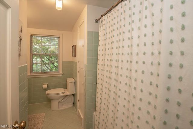 2810 Brentwood Close Street NW, Canton, OH 44708