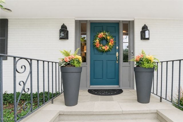 2810 Brentwood Close Street NW, Canton, OH 44708