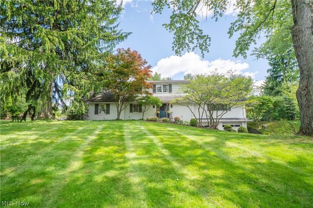 2810 Brentwood Close Street NW, Canton, OH 44708