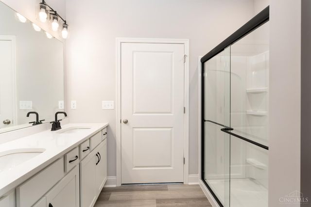 2430 Bartram Lane, Harrison, OH 45030