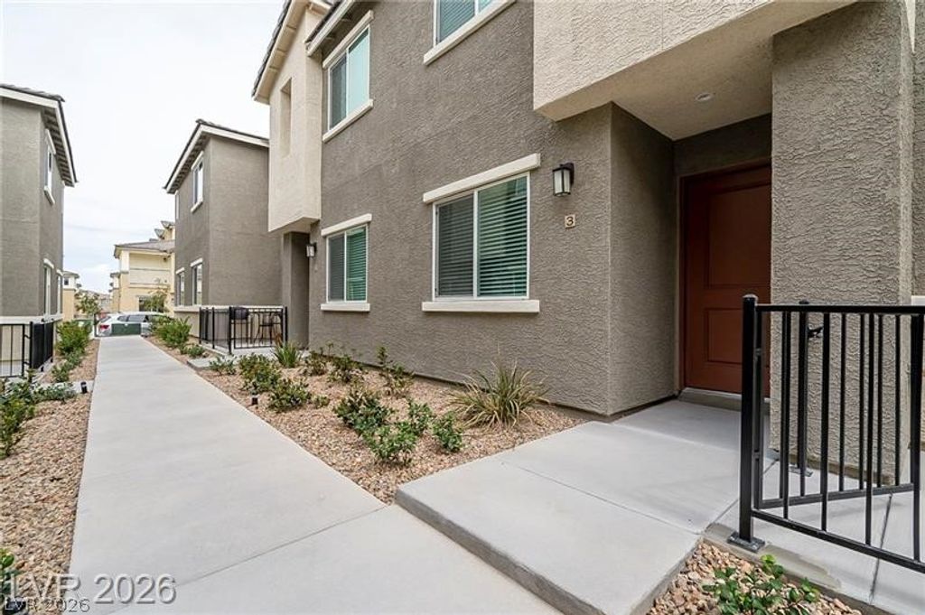 Image 2 of property listing at 12347 Indigo Montage Road 3, Las Vegas, NV 89183