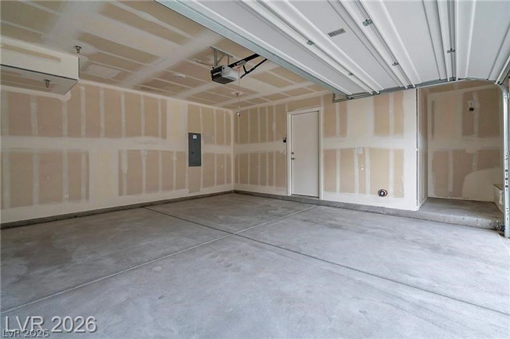 Image 22 of property listing at 12347 Indigo Montage Road 3, Las Vegas, NV 89183