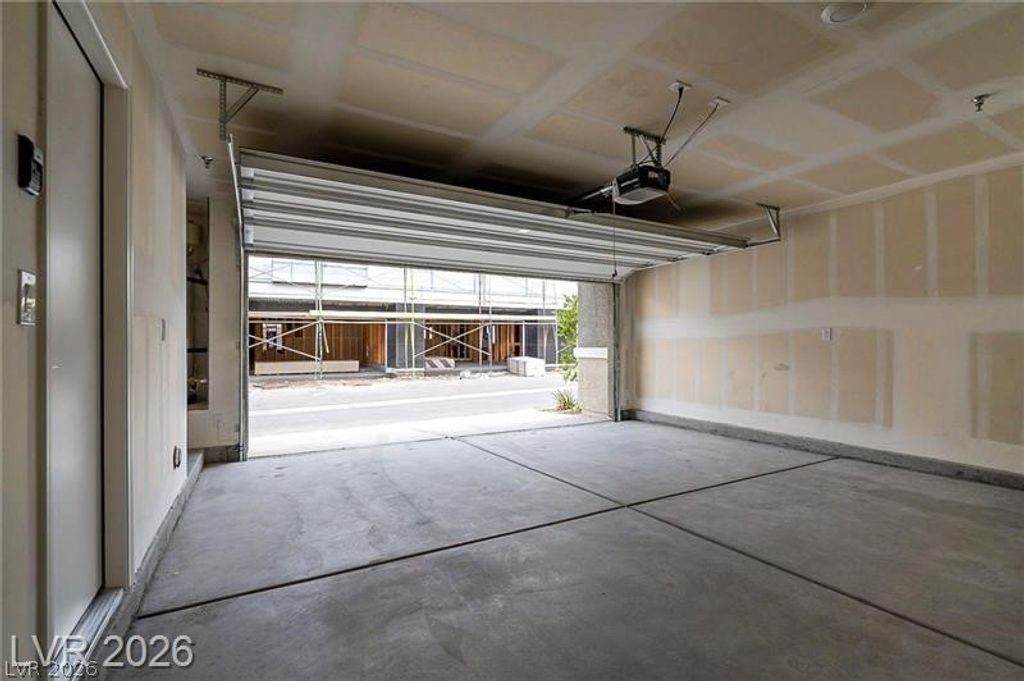 Image 23 of property listing at 12347 Indigo Montage Road 3, Las Vegas, NV 89183