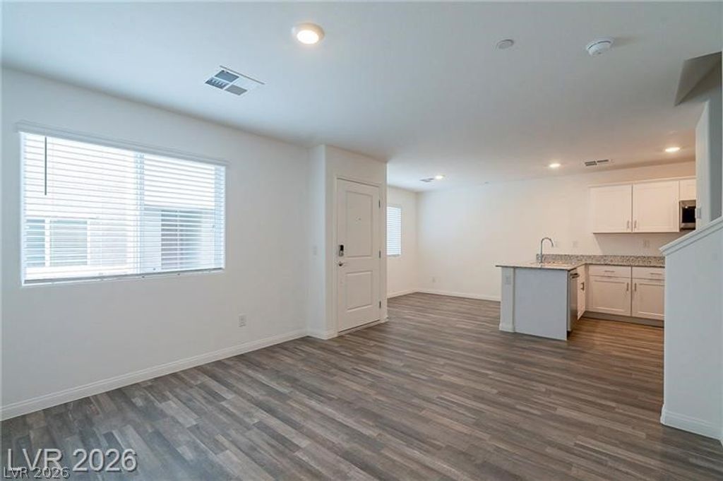 Image 3 of property listing at 12347 Indigo Montage Road 3, Las Vegas, NV 89183