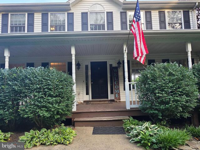 18198 SPRINGS RD, Jeffersonton, VA 22724