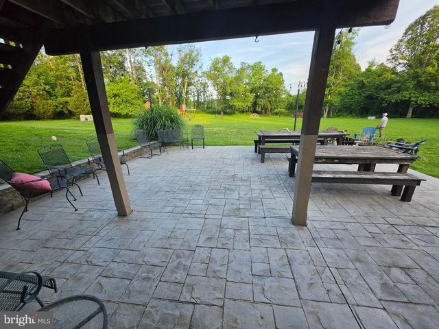 18198 SPRINGS RD, Jeffersonton, VA 22724