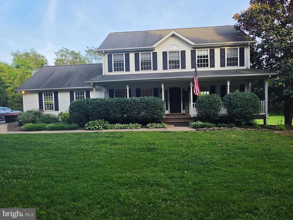 18198 SPRINGS RD, Jeffersonton, VA 22724
