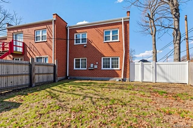 218-52 138th Road, Laurelton, NY 11413