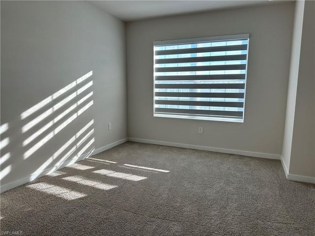 8471 Everly Preserve DR, Lehigh Acres, FL 33971