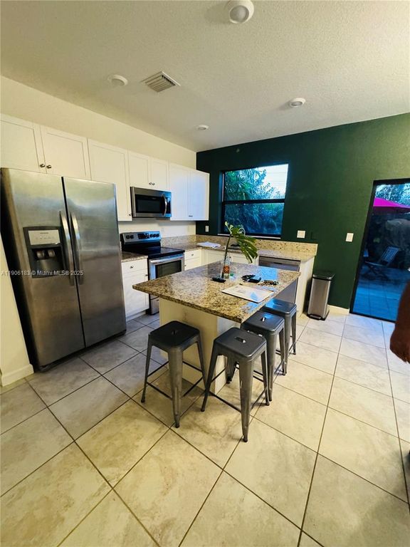 11383 SW 248th Ter, Homestead, FL 33032