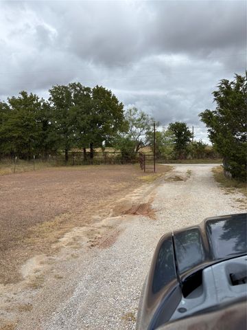 1377 County Road 3838, Bridgeport, TX 76426