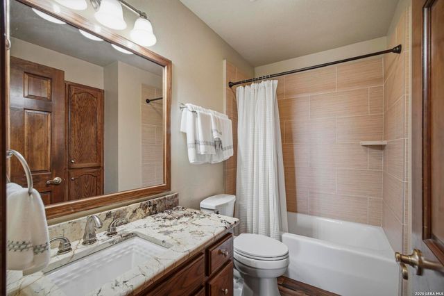 31421 Wild Oak Hill, Fair Oaks Ranch, TX 78015