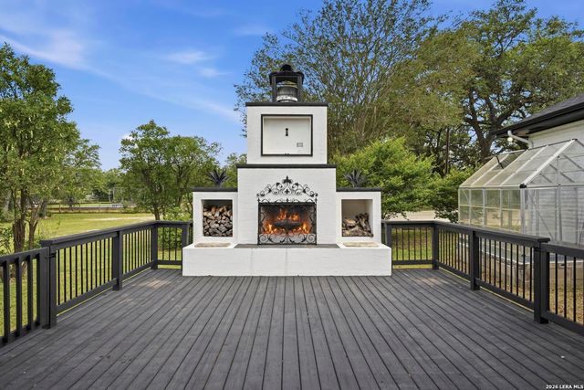 31421 Wild Oak Hill, Fair Oaks Ranch, TX 78015