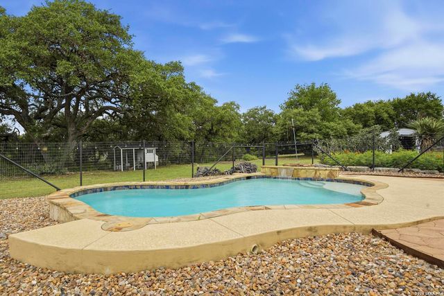 31421 Wild Oak Hill, Fair Oaks Ranch, TX 78015