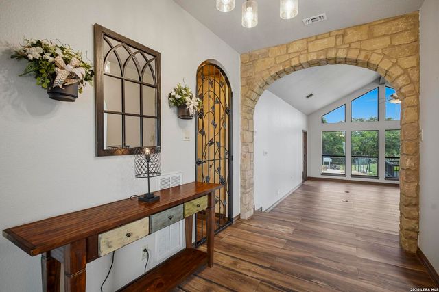 31421 Wild Oak Hill, Fair Oaks Ranch, TX 78015