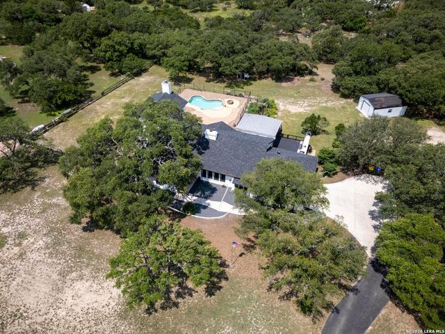 31421 Wild Oak Hill, Fair Oaks Ranch, TX 78015