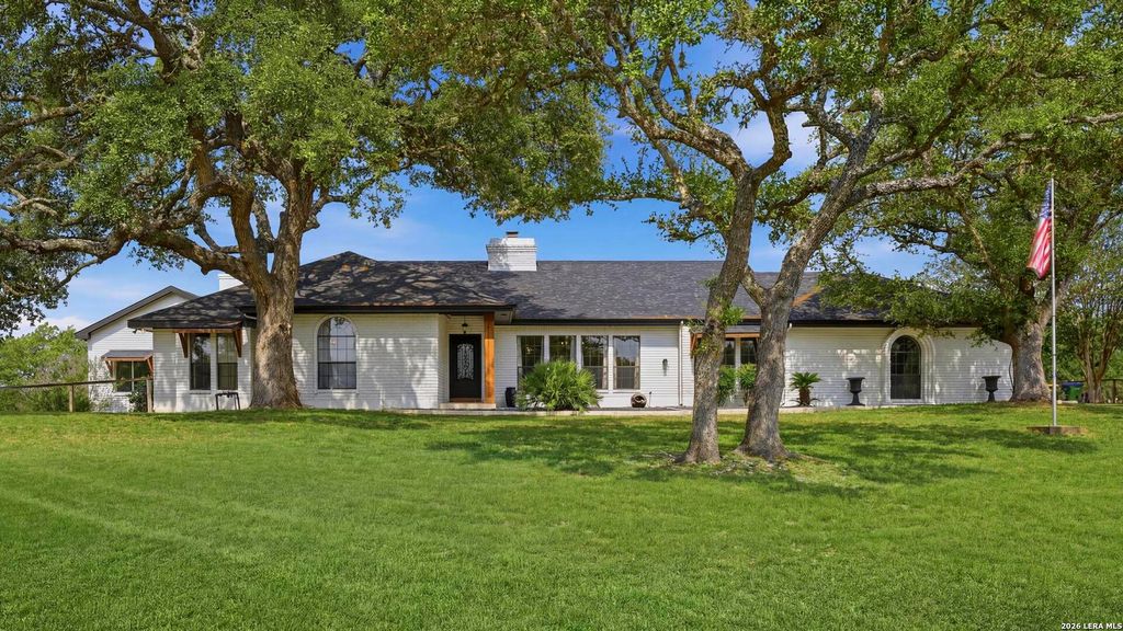 31421 Wild Oak Hill, Fair Oaks Ranch, TX 78015