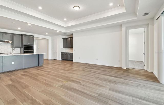 9827 AUTUMN RIDGE AVENUE, Riverview, FL 33578