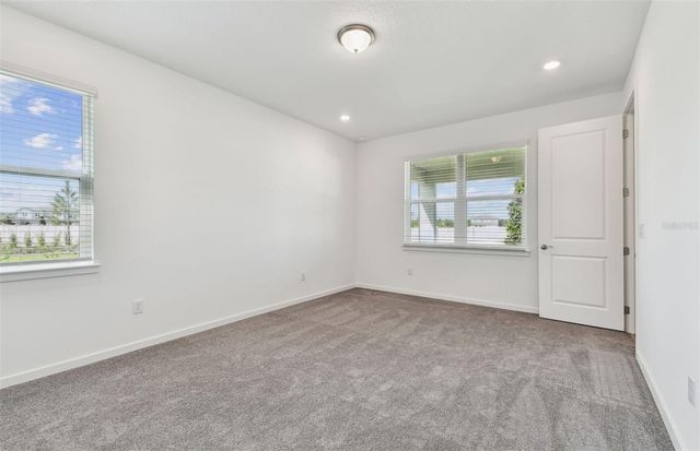 9827 AUTUMN RIDGE AVENUE, Riverview, FL 33578