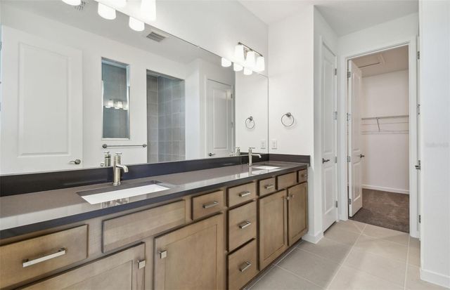 9827 AUTUMN RIDGE AVENUE, Riverview, FL 33578