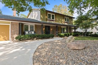 4038 Beaver Avenue, Des Moines, IA 50310