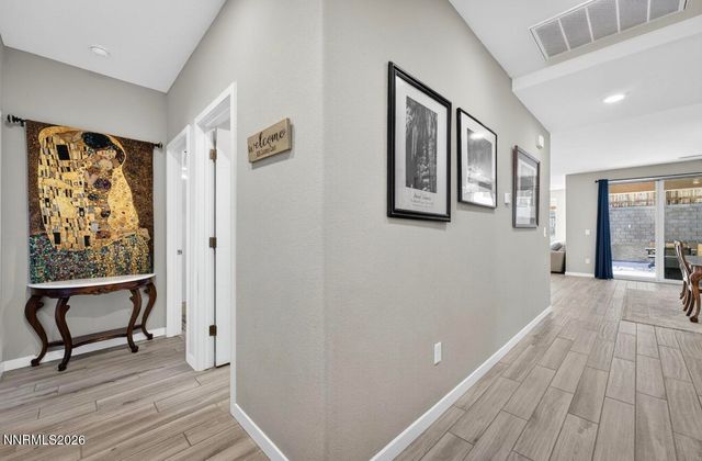 829 Calamity Court, Reno, NV 89506