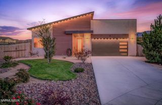 829 Calamity Court, Reno, NV 89506