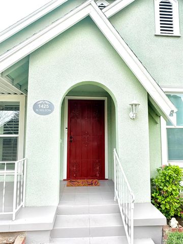 1425 N Wilson Avenue, Fresno, CA 93728