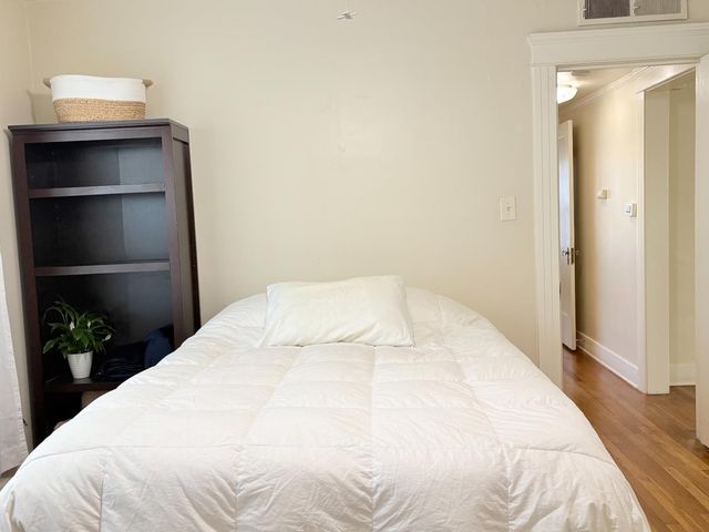 1425 N Wilson Avenue, Fresno, CA 93728