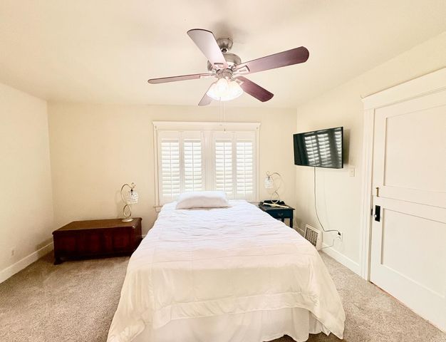 1425 N Wilson Avenue, Fresno, CA 93728