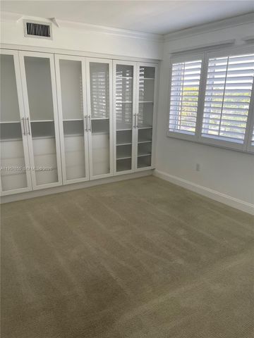 650 Ocean Dr 5A, Key Biscayne, FL 33149